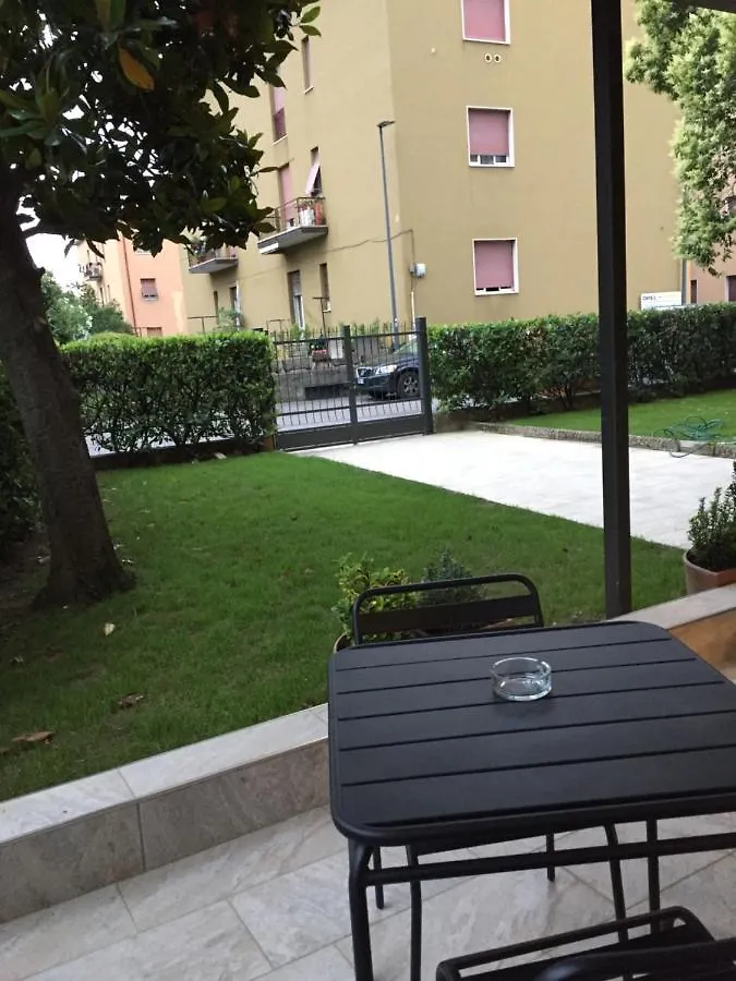 B&B Vesta Brescia Bed & Breakfast
